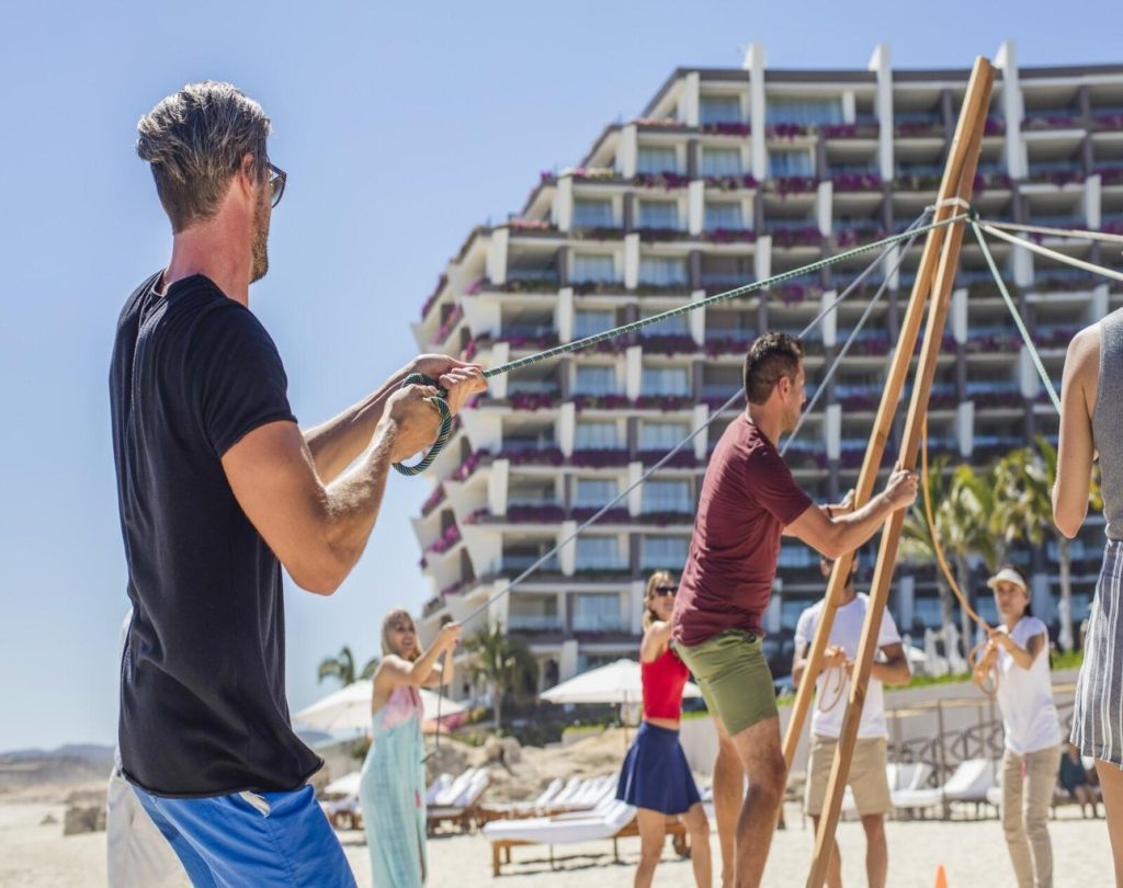 San José del Cabo Beach Team Building